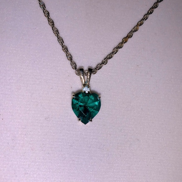 Emerald Heart & Sapphire Gold Plated Necklace - Picture 6 of 7